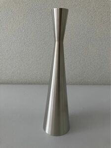 ツマセクピューターTUMASEK PEWTER97% 花瓶 一輪挿し