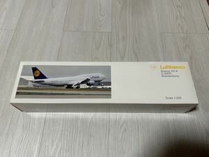 1/200 ルフトハンザ航空 B747-8 D-ABYA 日焼けあり