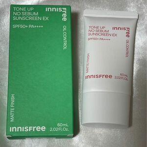 イニスフリー innisfree 下地 トーンアップノーセバムサンスクリーン　【新品 + 中古品　2点セット】