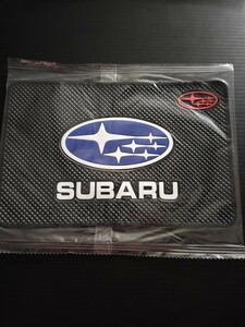 スバルSUBARU　滑り止めダッシュボードマット　新品未使用未開封品