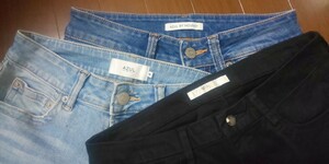 古着3本セット AZUL BY MOUSSY デニムパンツ M 25 ジーンズ ダメージ ブルー ブラック 切りっぱなし スキニー 伸縮性有り