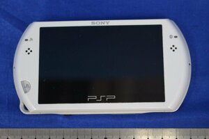 T2808★★同梱不可★★PSP go プレイステーション・ポータブル パール・ホワイト PSP-N1000 PW 本体のみ ジャンク