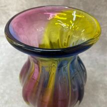 KAMEI GLASS カメイガラス 花瓶 高さ約25cm イエロー ブルー レッド オーロラ 手作り 工芸品 花器 花入 フラワーベース インテリア 希少_画像7