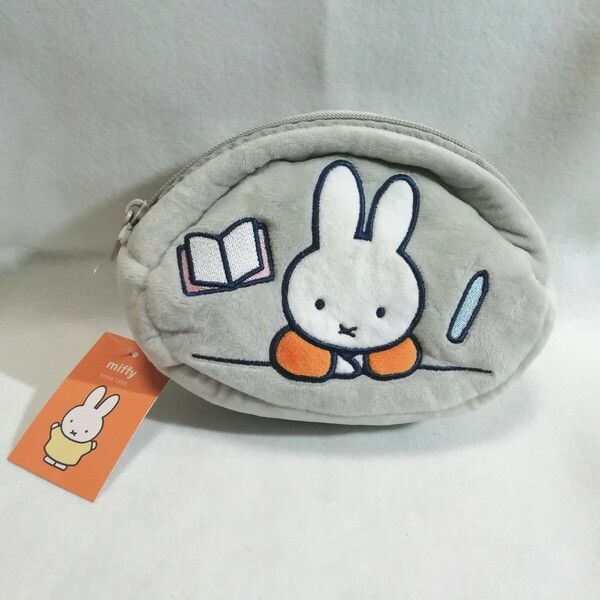 ミッフィー miffy ふわふわ ポーチ 未使用 非売品