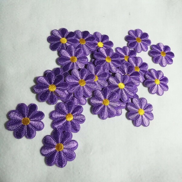 お花 ワッペン 刺繍ワッペン 紫 ハンドメイドなどに 25枚