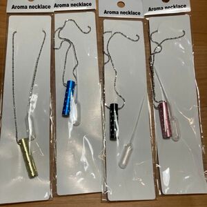 アロマペンダント　アロマ　ネックレス　アクセサリー　スポイド付き【1つ】デザイン②☆新品　未使用　送料無料☆