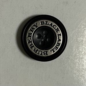最後の1個美品バーバリーブラックレーベルジャケットコート用ボタン直径2.4cmの画像1