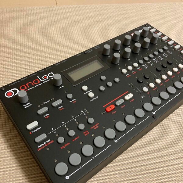 Elektron Analog Four アナログシンセサイザー