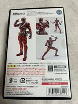 ★美品★真骨彫製法　仮面ライダー響鬼紅★_画像3