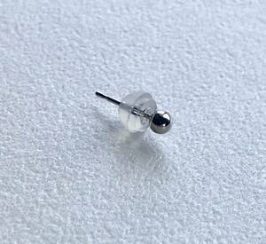 プラチナピアス 丸玉ピアス 3mm 片耳 プラチナピアス 送料無料