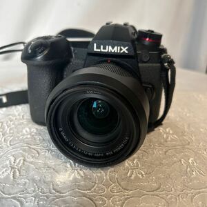 【#tn】【ジャンク品】Panasonic LUMIX DC-G9 T0.25m 0.82ft カメラミラーレス 一眼ブラックパナソニック 