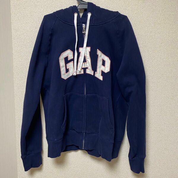 GAP ジップ付きパーカー★紺　ネイビー ロゴ入りパーカー