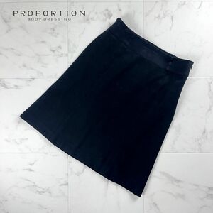 美品 PROPORTION BODY DRESSING プロポーションボディドレッシング 膝丈フレアスカート 裏地あり レディース 黒 サイズ4*MC563