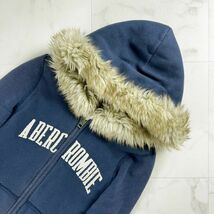 Abercrombie & Fitch アバクロンビー&フィッチ 裏地ファー ジップアップパーカー トップス レディース 紺 ネイビー サイズM*NC185_画像2