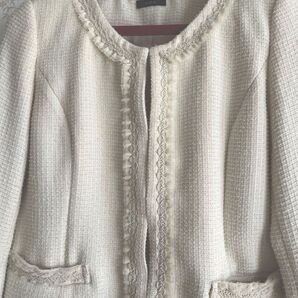 a.v.v 【定価15000円】新品に近いフォーマルセレモニー ノーカラージャケット 40 ツイードジャケット 美品 入園式入学式