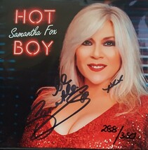 未使用新品サイン入り限定350枚/UK盤CDシングル/Samantha Fox サマンサ・フォックス/Hot Boy/2018年発売/カードスリーブ仕様_画像1