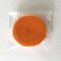 (5巻セット) トマトの包帯 オレンジ 25mm幅×5m 手でちぎる 伸縮性 ピッタリ固定 クラレトレーディング (ゆうパケット)_画像2