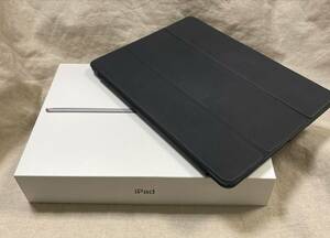 iPad 第9世代 スペースグレイ　64GB Wi-Fiモデル/カバー付き/中古/良品