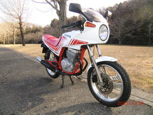 ★☆★☆ ホンダ　１９８７年式　ＣＢＸ１２５Ｆ ☆★☆★