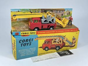 (s854) CORGI TOYS 64 WORKING CONVEYOR ON FORWARD CONTROL JEEP F.C.-150 コーギー ミニカー 当時物 