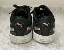  PUMA プーマ SOFT FOAM　スニーカー 23.5ｃｍ　黒ゴールド☆シューズ運動靴_画像2