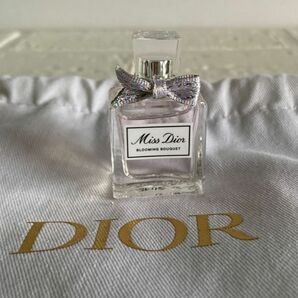 Miss Dior ブルーミングブーケ