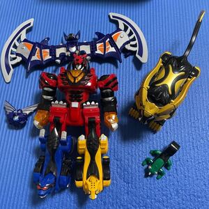 獣拳戦隊ゲキレンジャー DXゲキトージャ ゲキバット リンライオン&リンカメレオン セット 獣拳合体ゲキリントージャ 戦隊ロボ BANDAI