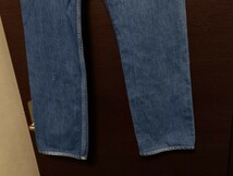 美色 ヒゲ 90s USA製 Levis 501　ビンテージ　オリジナル リーバイス 501 96年製 ゴールデンサイズW34　ハチマル　黒カン　内股シングル_画像6