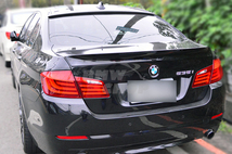 【何色でも塗装可能】AC Type BMW 5シリーズ F10 セダン 塗装費込 リア エアロ トランクスポイラー ウィングスポイラー 2010-2016_画像3