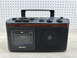 SONY　ソニー　CFM-A50 CMF 木目　00年制　レトロ　カセットラジオ　モノラルラジカセ　中古品　ジャンク品