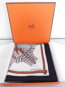 【未使用】HERMES (エルメス)　カレ70　スカーフ　CHASSE EN AFRIQUE　動物　シルク100％　マルチカラー　レディース 現状品