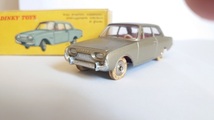 仏DINKY　フォード・タウナス　ヴィンテージミニカー オリジナル　難あり　No:559　FORD　TAUNUS_画像1