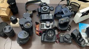 【まとめ売り】 カメラ レンズ 8個 ボデー 5個 Canon Asahi Pentax Nikon Yashica オマケ 双眼鏡 等 も セット ジャンク ?!?