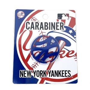 MLB ニューヨークヤンキース メタルダイカットカラビナ ブルー キーホルダー 野球グッズ メジャー