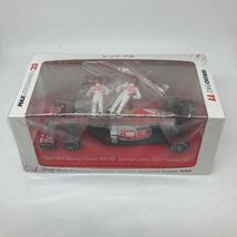 1/43レッドブルRB16B 2021 トルコGP ありがとうHONDA フェルスッペン　ペレス　フィギュア付き_画像1