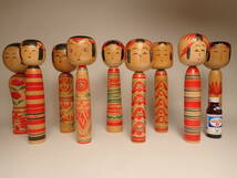 B-458 M-1 伝統工芸 こけし 9本 民芸 郷土玩具 日本人形 天然木 木工芸 伝統こけし 30.0cm～32.0cm_画像2