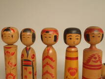 B-501 C-5 伝統工芸 こけし 民芸 郷土玩具 日本人形 天然木 木工芸 伝統こけし 19.0cm_画像6