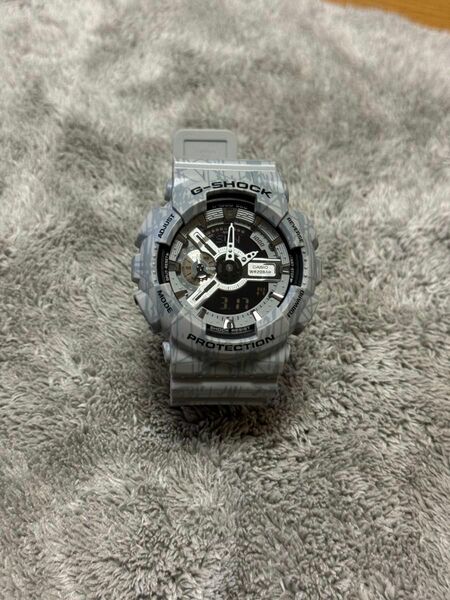 CASIO G-SHOCK スラッーシュパターン・シリーズ GA-110SL