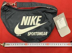 #6572[ unused ]Nike belt bag ( navy blue color )