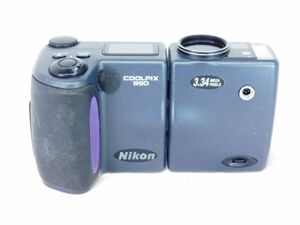 K707★Nikon COOLPIX 990 3.34MEGA PIXELS 8-24mm 1:2.5-4 デジタルカメラ コンパクトカメラ 単三電池 未確認ジャンク★送料550円〜