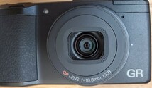 【極上品セット】RICOH リコー デジタルカメラ GR (初代) APS-C ローパスフィルタレス ワイドコンバージョンレンズ GW-3 ＆ GH-3_画像3