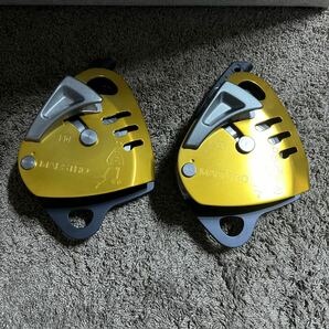 登山 高所作業 レスキュー マイストロ セルフジャミング プーリー PETZL 2個の画像1