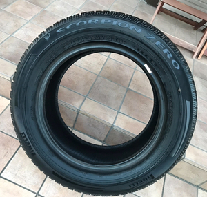 PIRELLI ピレリ スコーピオン ZERO MO ベンツ承認 275/55R19 111V