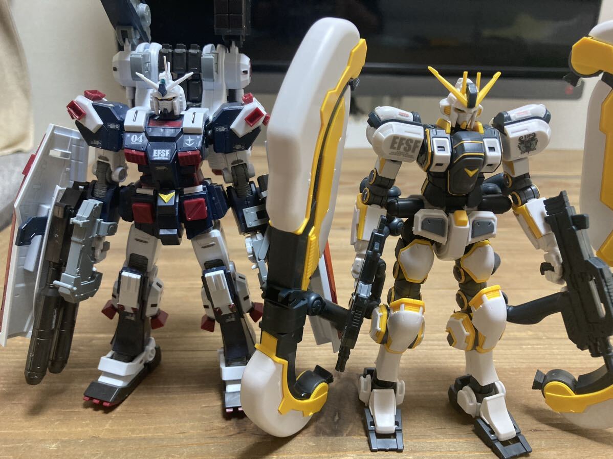 Yahoo!オークション -「サンダーボルト フルアーマーガンダム 完成品