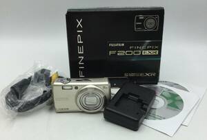 G20●【通電のみ確認】FUJIFILM 5X WIDE SUPER CCO EXR FINE PIX F200 EXR デジタルカメラ ファインピクス デジカメ 現状品 ジャンク品 ●