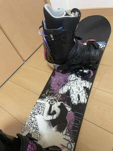 ☆メンテ済・美USED バートン・23.5cm ブーツ付・フルセット BURTON 144cm バイン付 ビンディング付・ケース付★