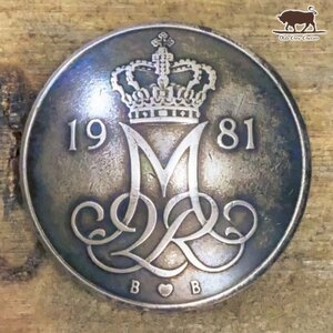 ◆コンチョ ネジ式　デンマーク　10オーレ　M　王冠　燻し　17.5mm　コイン　ボタン　パーツ