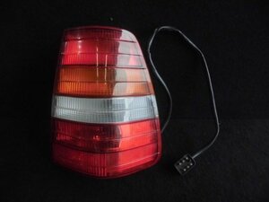 Benz Benz 124 TE right tail lamp 1248204664