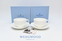 WEDGWOOD [ウェッジウッド] 伝統の英国製■ナイト＆デイ [カップ&ソーサー] 2客 セット■大人の女性 ホワイト 栞 未使用 紙箱入り №9601■_画像1