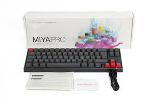 Ducky x Varmilo Miya Pro 65% Dye Sub PBT メカニカルキーボード Cherry MX サイレントレッド